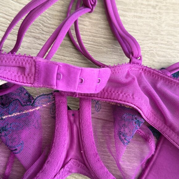 Victoria’s Secret Purple Embroidered Lace Bra Panty Set 34C S - Picture 8 of 11